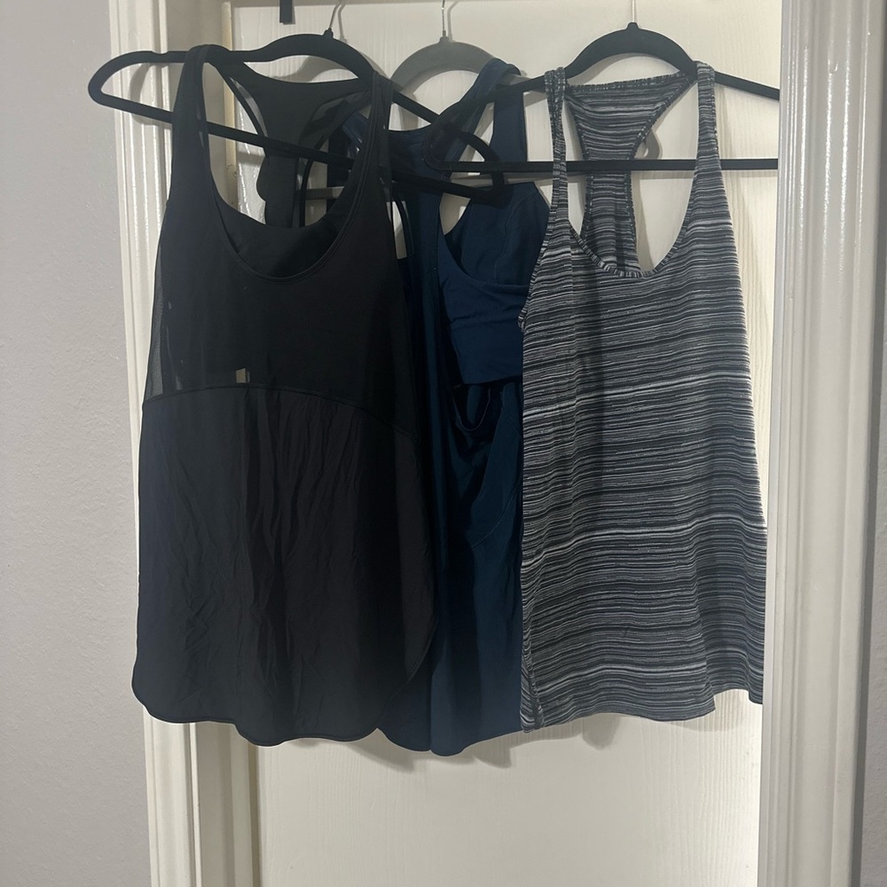 Lululemon Tank top bundle